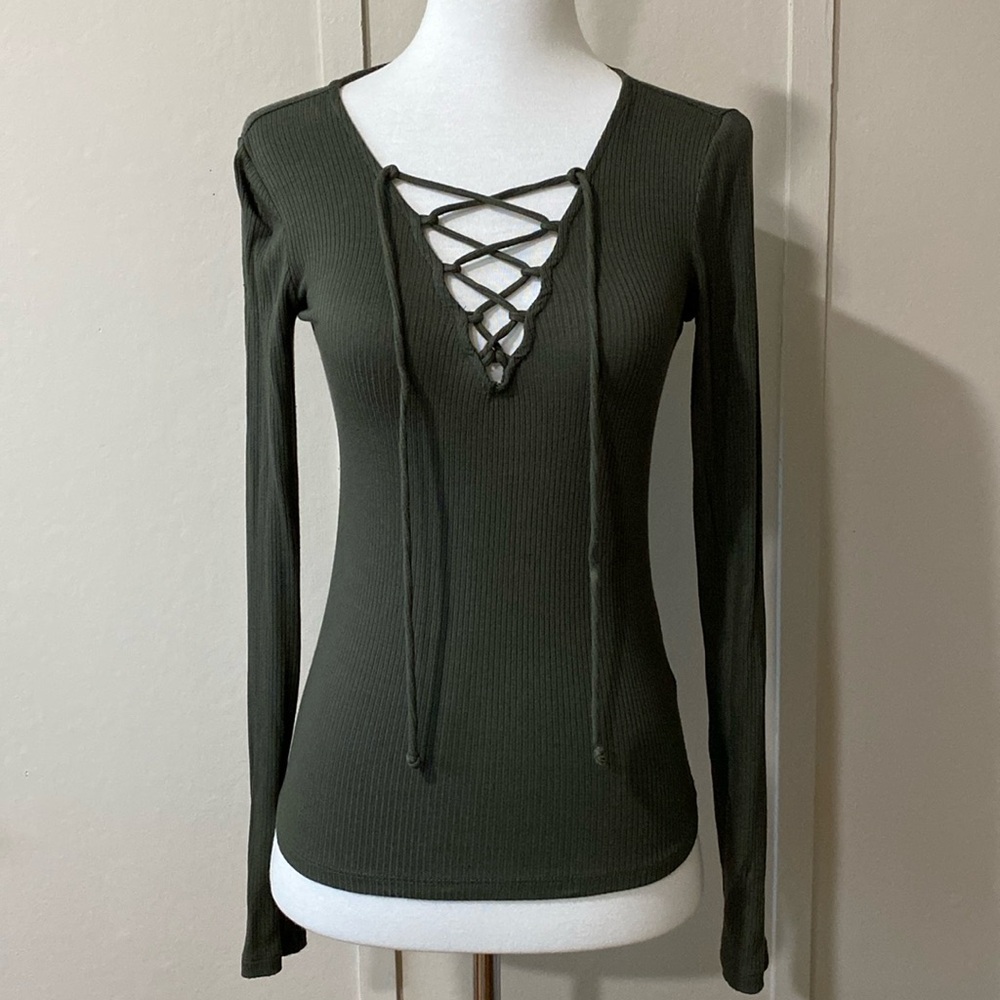 Forever 21 Green V-Neck Lace-up Top, Size Small